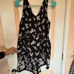 Loft Romper With Pockets